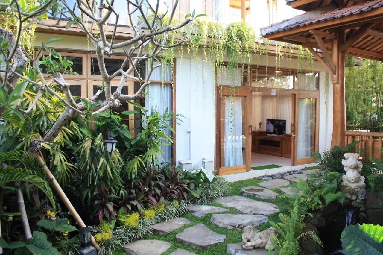 Graha Sandat Villas By Pramana Villas Убуд 0*,